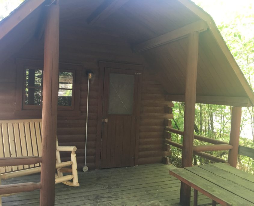 Bear Cabin Exterior